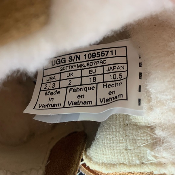 UGG Baby Girl RAMONA Boot CHESTNUT Suede INFANT Size 2/3 Small 6-12 Months - Picture 9 of 12